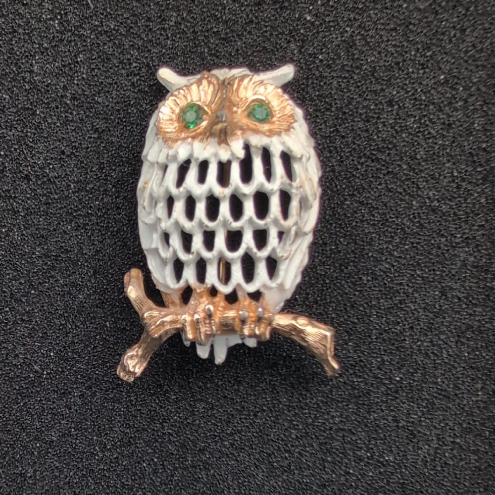 Vintage Napier Enameled Wire Mesh White Owl Pin/Brooch w/ Rhinestone Eyes